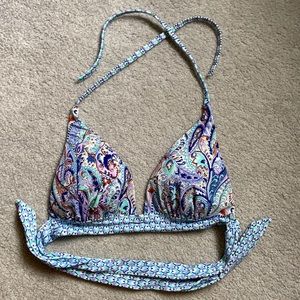 Victoria severer push up bikini top👙